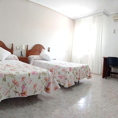 Hostal Restaurante El Abad Abadía Eksteriør billede