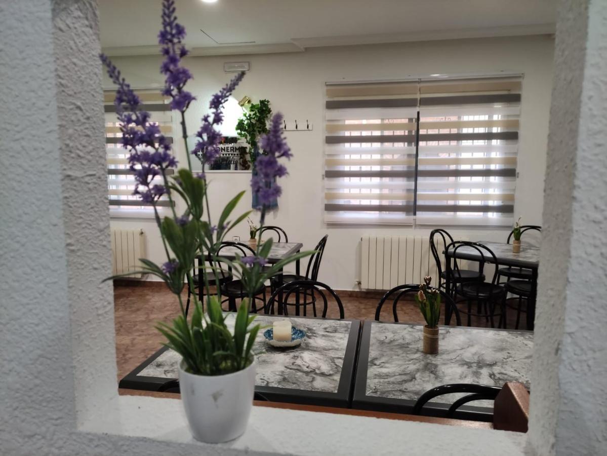 Hostal Restaurante El Abad Abadía Eksteriør billede
